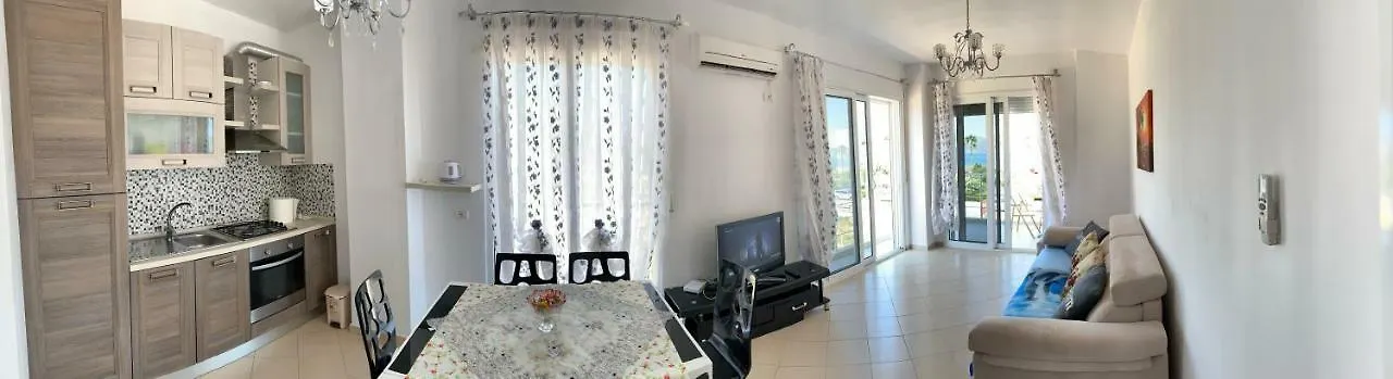 Beachfront Apartment Orikum